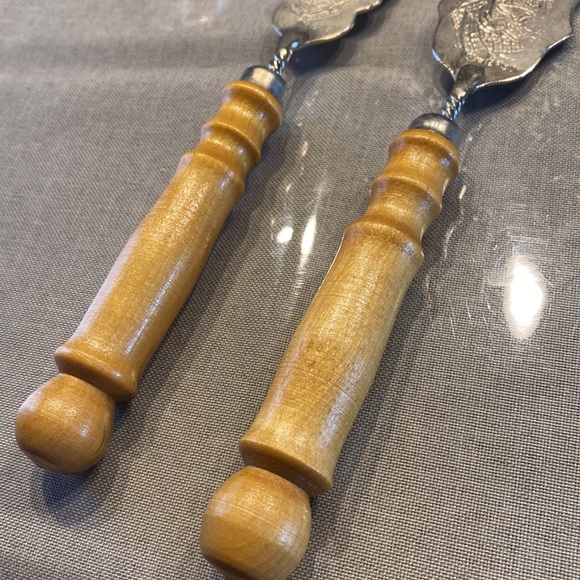 Russian Silver plated Cake Serving Pieces - Picture 3 of 4